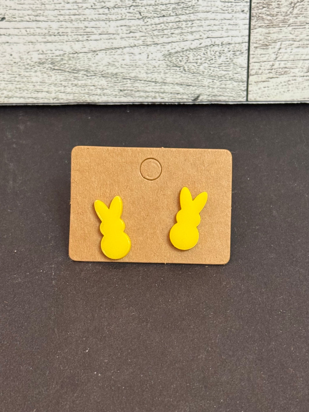Yellow small studs