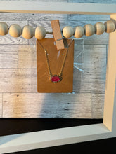 Load image into Gallery viewer, Pink Glitter Pendant
