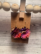 Load image into Gallery viewer, Multicolor Flower earrings
