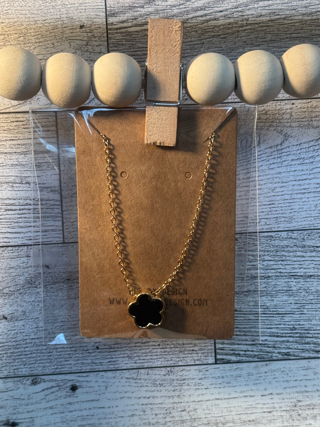 Black flower necklace