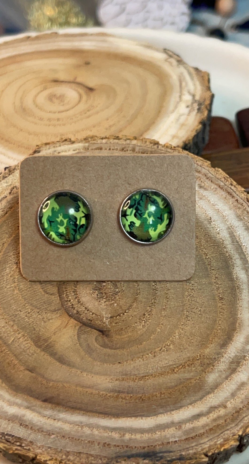 Camouflage Print Studs*